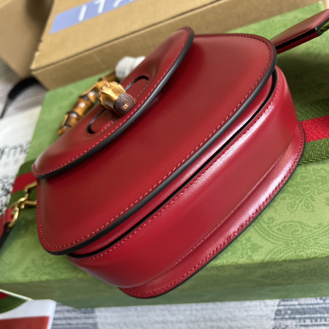 Gucci Satchel Bags